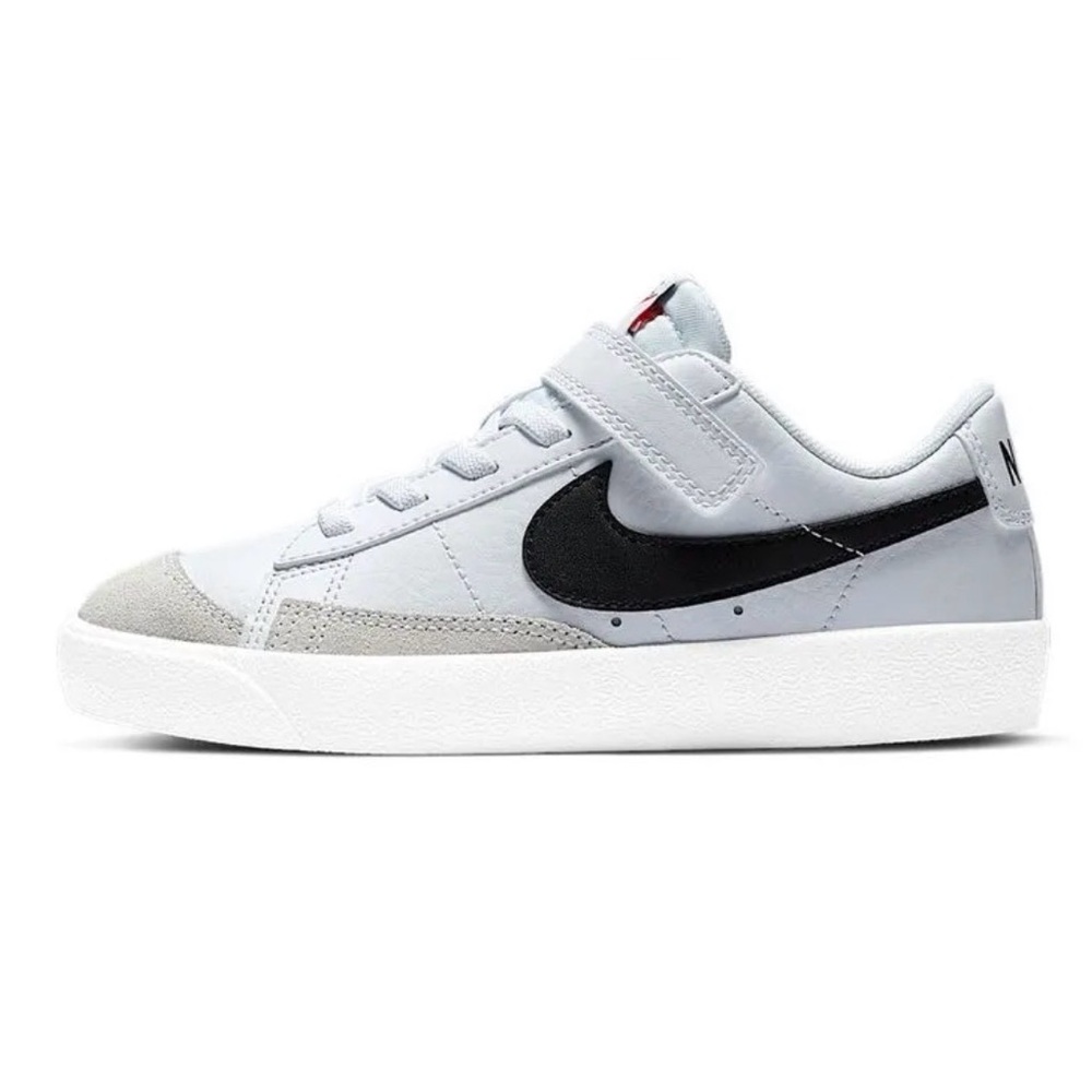 Nike BLAZER LOW '77 SHOE - KIDS' size 1